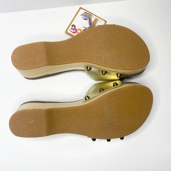 NWT Flogg Melanie Sandals Gold Leather Wooden Platform Retro Slides Y2K Size 7.5 - Picture 8 of 9